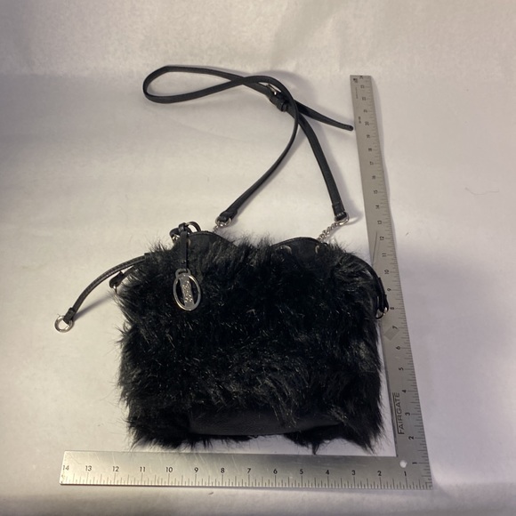 Carlos Santana Black fur bag - Picture 8 of 8